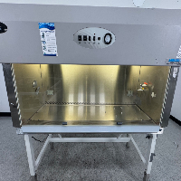 Nuaire LabGard ES 6' BioSafety Cabinet image 2